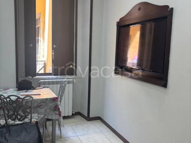 Appartamento in in affitto da privato a Napoli via Sant'Attanasio, 5, da privato, balcone TrovaCasa