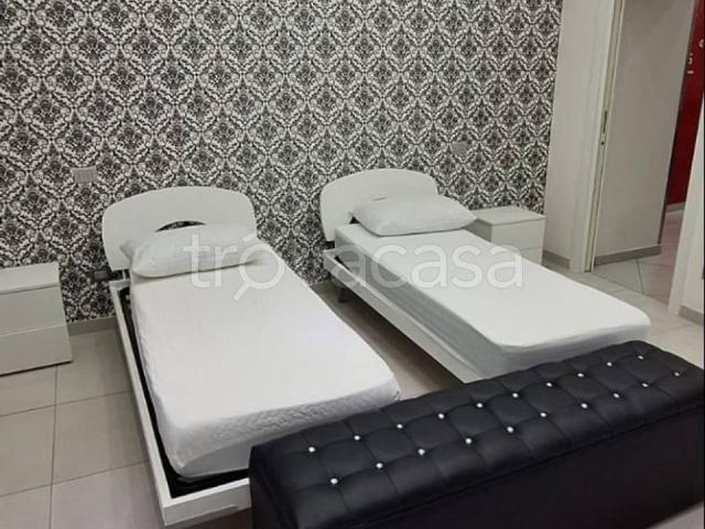 Appartamento in in affitto da privato a Napoli via Stella, 119, arredato, da privato, cucina abitabile TrovaCasa