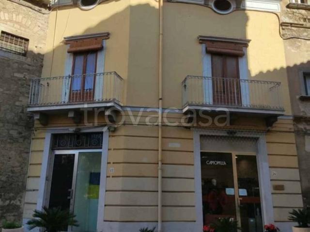 Appartamento in in affitto da privato a Nicosia via Fratelli Testa, 22, da privato, da ristrutturare TrovaCasa