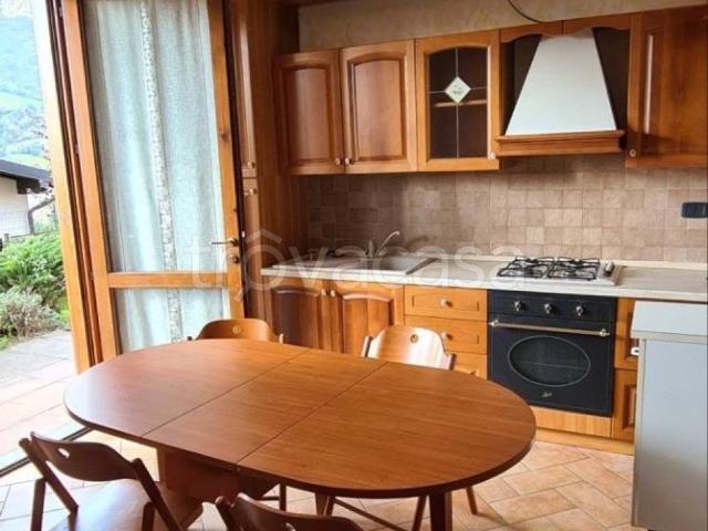 Appartamento in in affitto da privato a Sovere via 1 Maggio, 23, giardino privato, da privato, lavatrice TrovaCasa