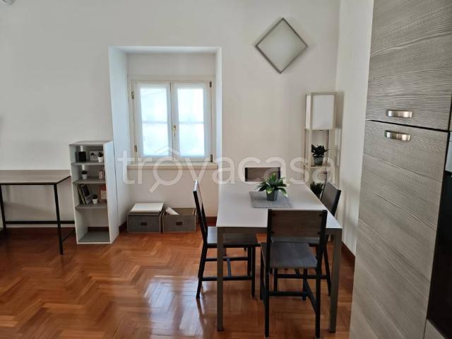 Appartamento in in affitto da privato a Sondrio lungomallero Luigi Cadorna, 17, arredato, terrazzo, da privato TrovaCasa