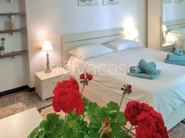 Appartamento in in affitto da privato a Savona via Ruggero Leoncavallo, terrazzo, da privato, vista mare TrovaCasa