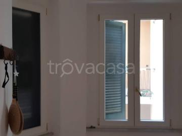 Appartamento in in affitto da privato a Salerno via Fusandola, 9, terrazzo, da privato, riscaldamento autonomo TrovaCasa
