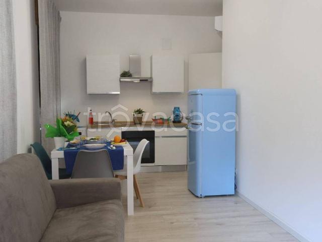 Appartamento in in affitto da privato a Salerno via Lorenzo Cavaliero, 78, arredato, terrazzo, da privato TrovaCasa
