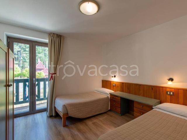 Appartamento in in affitto da privato a San Giovanni in Fiore ss108bis, da privato, vista panoramica, balcone TrovaCasa