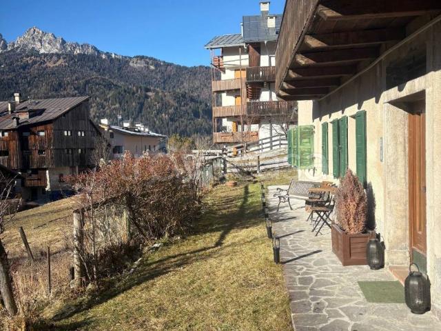 Appartamento in in affitto da privato a San Vito di Cadore via Ferdinando Ossi, 8, da privato, nuova costruzione, lavatrice TrovaCasa