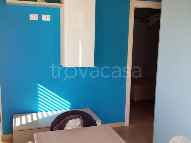 Appartamento in in affitto da privato a Santa Croce Camerina via Luigi Einaudi, 13, da privato, zona servita, lavatrice TrovaCasa
