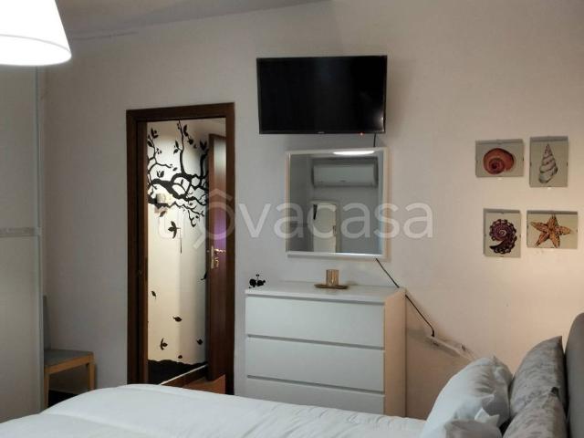 Appartamento in in affitto da privato a Santa Marinella via Etruria, 125, giardino, da privato, vista giardino TrovaCasa