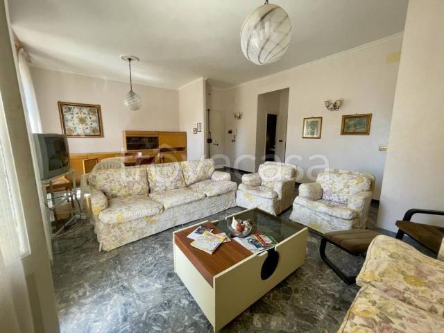 Appartamento in in affitto da privato a Santa Marinella via g. Colasanti, 2, da privato, lavatrice, frigorifero TrovaCasa