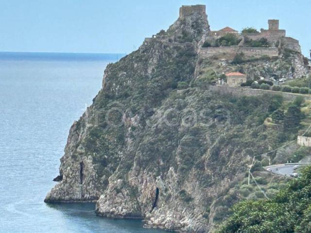 Appartamento in in affitto da privato a Sant'Alessio Siculo via Consolare Valeria, 396, giardino, terrazzo, da privato TrovaCasa