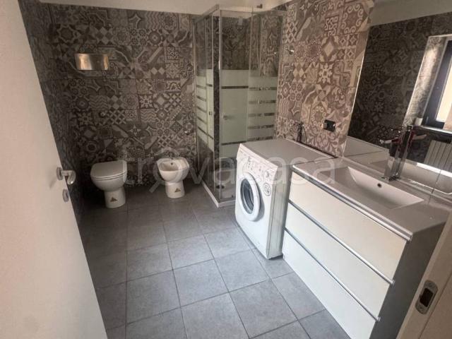 Appartamento in in affitto da privato a Saronno piazza Indipendenza, 22, arredato, da privato, cucina a vista TrovaCasa