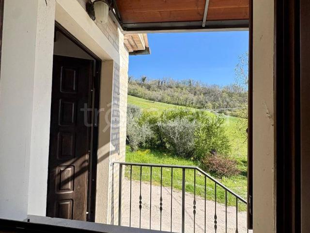 Appartamento in in affitto da privato a Sarnano contrada Poggio, da privato, caminetto, cucina abitabile TrovaCasa