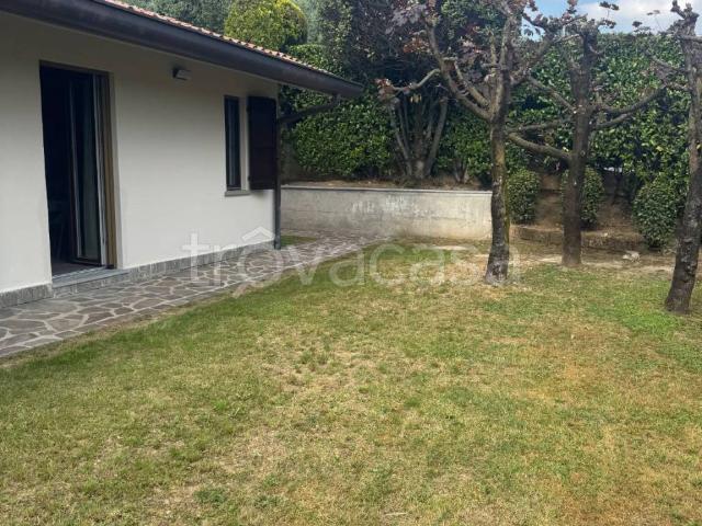 Appartamento in in affitto da privato a Sarnico via Caverniga, 1, giardino, da privato, ristrutturato TrovaCasa