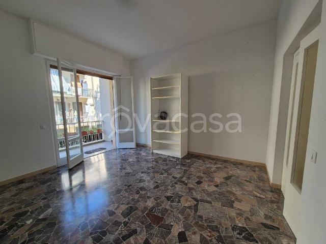 Appartamento in in affitto da privato a Scandicci via Giovanni Fattori, 10, non arredato/vuoto, da privato, ascensore TrovaCasa
