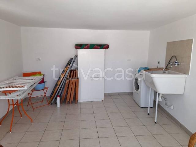 Appartamento in in affitto da privato a Scorrano via Piave, 86, terrazzo, da privato, caminetto TrovaCasa