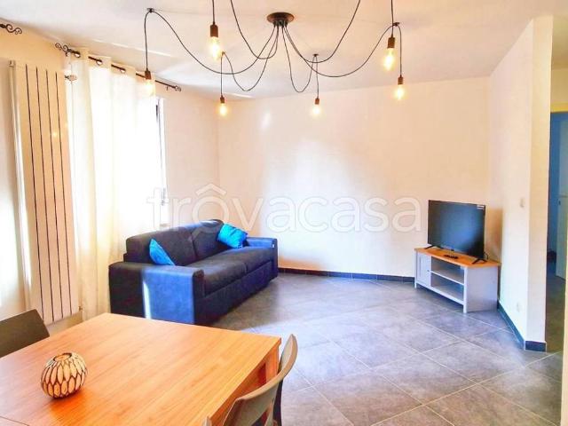 Appartamento in in affitto da privato a Serravalle Sesia via Croso Plinio, 19, da privato, ristrutturato, lavastoviglie TrovaCasa
