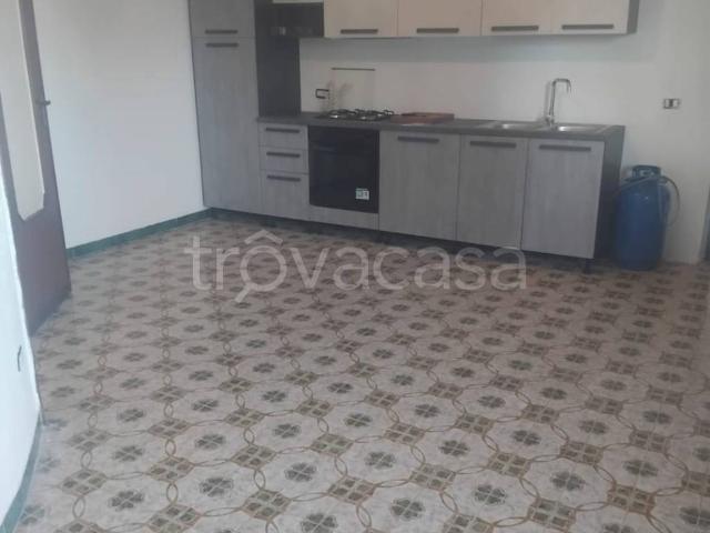 Appartamento in in affitto da privato a Sessa Aurunca viale Augusto, 9, giardino privato, posto auto, terrazzo TrovaCasa