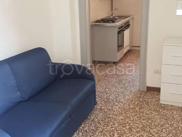 Appartamento in in affitto da privato a Sesto San Giovanni via Giuseppe Rovani, 133, arredato, da privato, ristrutturato TrovaCasa