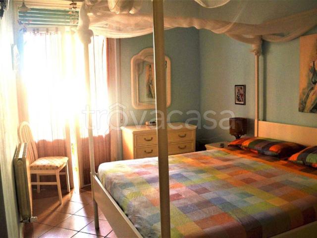 Appartamento in in affitto da privato a Sestri Levante via Sertorio, 8, da privato, centrale, doppi vetri TrovaCasa