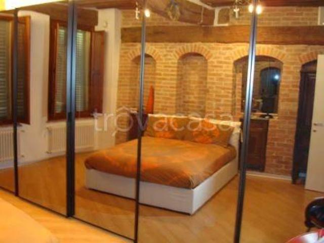 Appartamento in in affitto da privato a Siena casato di Sopra, 16, da privato, travi a vista, centrale TrovaCasa