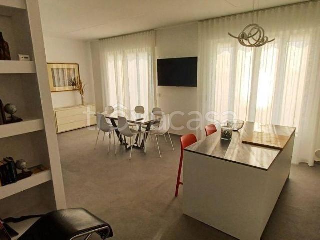 Appartamento in in affitto da privato a Spotorno via Berninzoni, 94, da privato, fronte mare, ascensore TrovaCasa