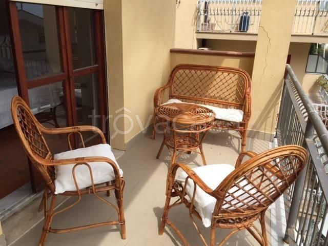 Appartamento in in affitto da privato a Stalettì via Lucifero, 2, da privato, vista mare, ascensore TrovaCasa
