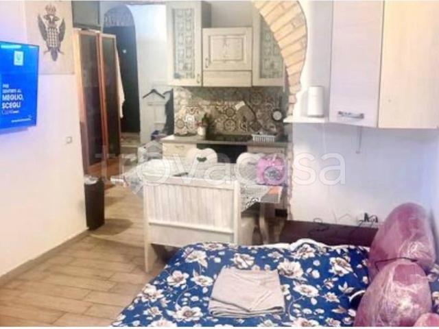 Appartamento in in affitto da privato a Pomezia via Campo Selva, 7, giardino, da privato TrovaCasa