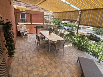 Appartamento in in affitto da privato a Pomezia via Svezia, 238, giardino, terrazzo, da privato TrovaCasa