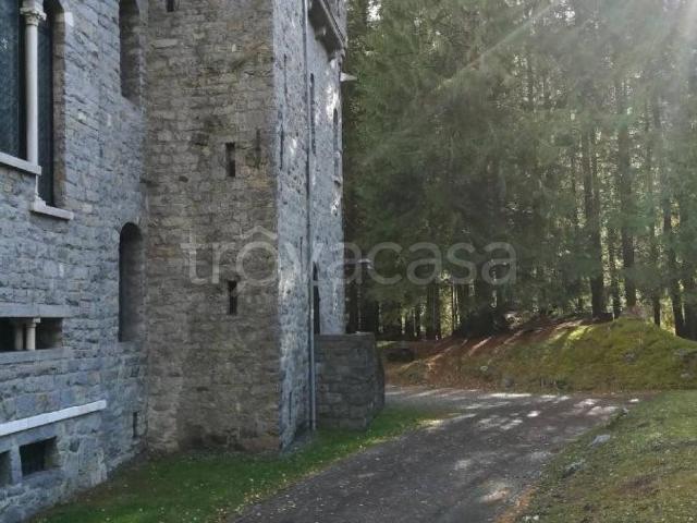 Appartamento in in affitto da privato a Ponte di Legno via Castello, posto auto, box, da privato TrovaCasa