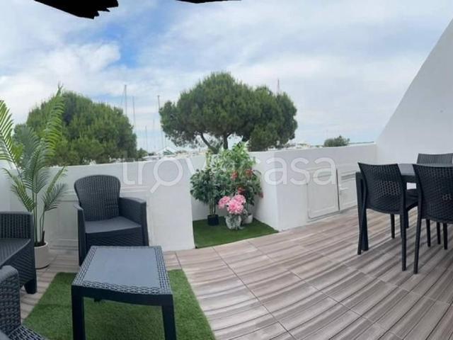 Appartamento in in affitto da privato a Porto Viro via delle Valli, 33, da privato, piscina condominiale TrovaCasa