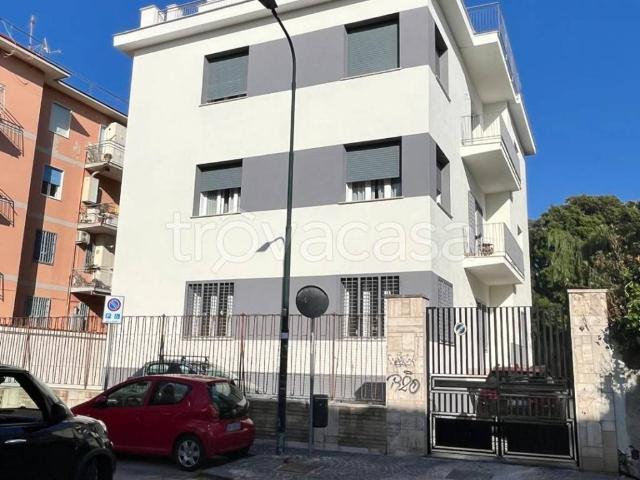 Appartamento in in affitto da privato a Portici viale Primo Camaggio, 19, non arredato/vuoto, giardino, posto auto TrovaCasa