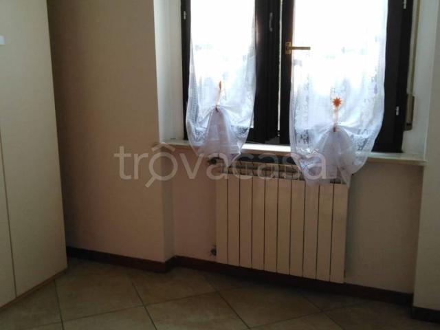 Appartamento in in affitto da privato a Paderno Dugnano via Baraggiole, 19, da privato, doppia esposizione, zona residenziale TrovaCasa