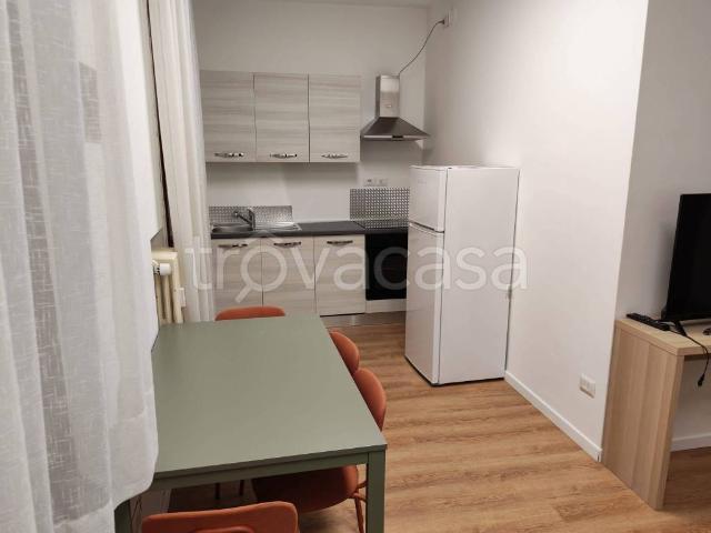 Appartamento in in affitto da privato a Padova via Marco Polo, 3, da privato, ristrutturato, lavatrice TrovaCasa