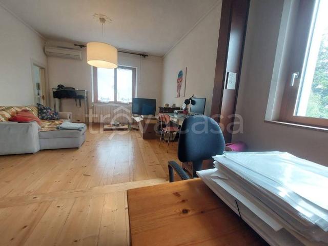 Appartamento in in affitto da privato a Padova via Padre Placido Cortese, 14, arredato, giardino, terrazzo TrovaCasa
