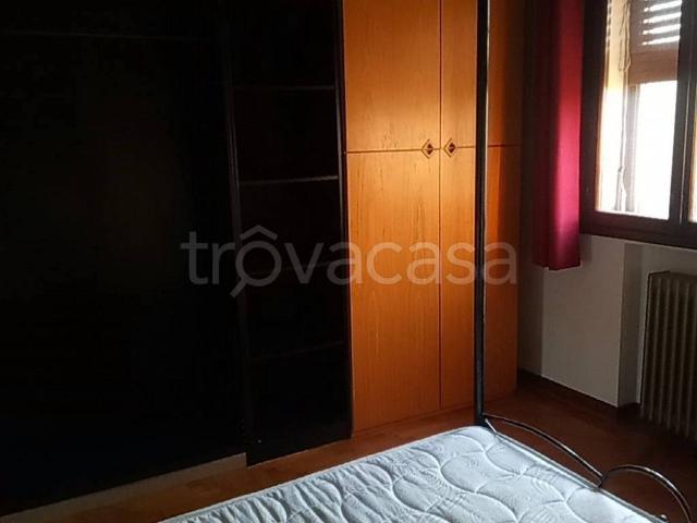 Appartamento in in affitto da privato a Padova via Paulo Fambri, 5, arredato, giardino, box TrovaCasa