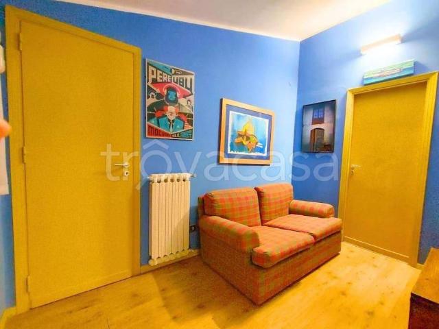 Appartamento in in affitto da privato a Palermo via Emerico Amari, 83, da privato, ascensore, centrale TrovaCasa