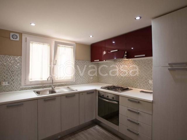 Appartamento in in affitto da privato a Palermo via Principe di Scordia, 80, da privato, riscaldamento autonomo, ascensore TrovaCasa
