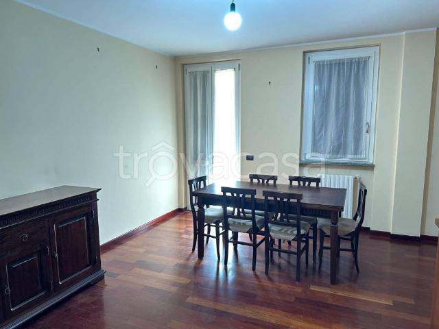 Appartamento in in affitto da privato a Pandino via Circonvallazione a, 14B, box, da privato, cucina abitabile TrovaCasa