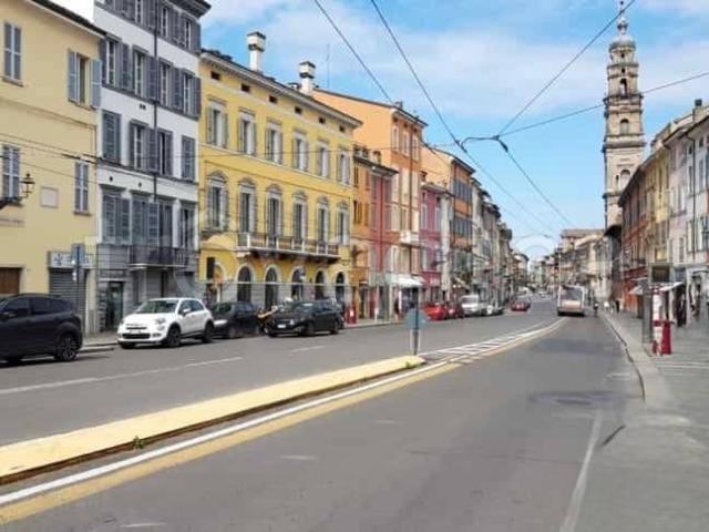 Appartamento in in affitto da privato a Parma strada della Repubblica, 58, da privato, centrale TrovaCasa