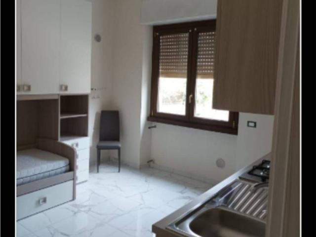 Appartamento in in affitto da privato a Pero via Olona, 37, da privato, ristrutturato, aria condizionata TrovaCasa