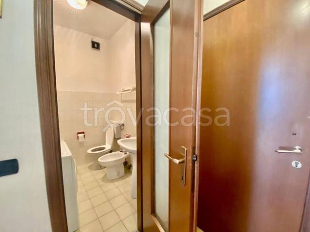 Appartamento in in affitto da privato a Perosa Argentina via Roma, 39, non arredato/vuoto, da privato, cantina TrovaCasa