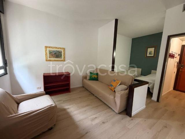 Appartamento in in affitto da privato a Perugia via della Pescara, 38, arredato, da privato, ascensore TrovaCasa