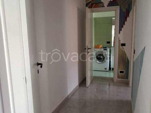 Appartamento in in affitto da privato a Pioltello via Tripoli, 25, da privato, vicinanze negozi, cantina TrovaCasa