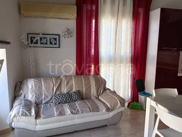 Appartamento in in affitto da privato a Pisa viale del Tirreno, 76, arredato, posto auto, da privato TrovaCasa