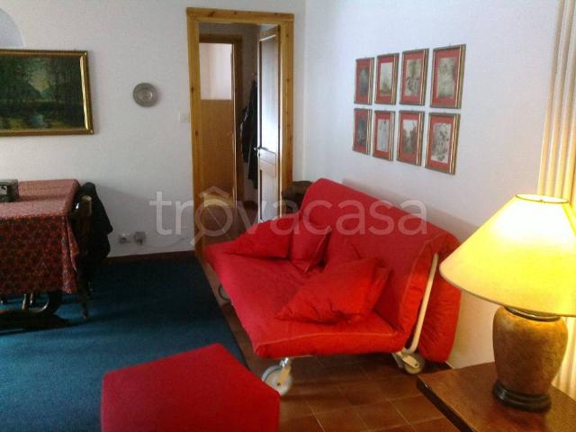 Appartamento in in affitto da privato a Prali località Goutagliò, arredato, giardino, box TrovaCasa