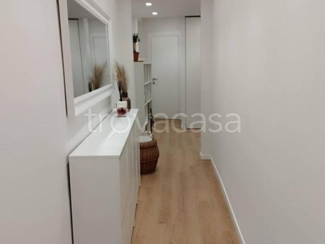 Appartamento in in affitto da privato a Prato via dei Cimatori, da privato, ristrutturato, centrale TrovaCasa