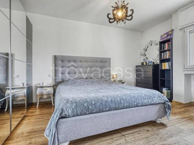 Appartamento in in affitto da privato a Prato via Filippo Brunelleschi, 3, box, da privato, ascensore TrovaCasa