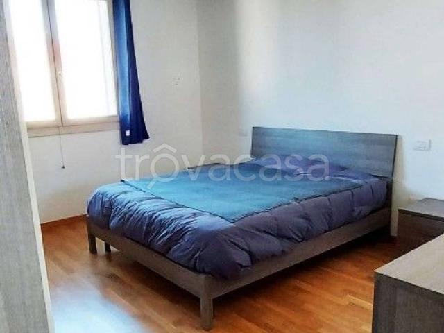 Appartamento in in affitto da privato a Prato via Giovanni Pascoli, 39, box, terrazzo, da privato TrovaCasa