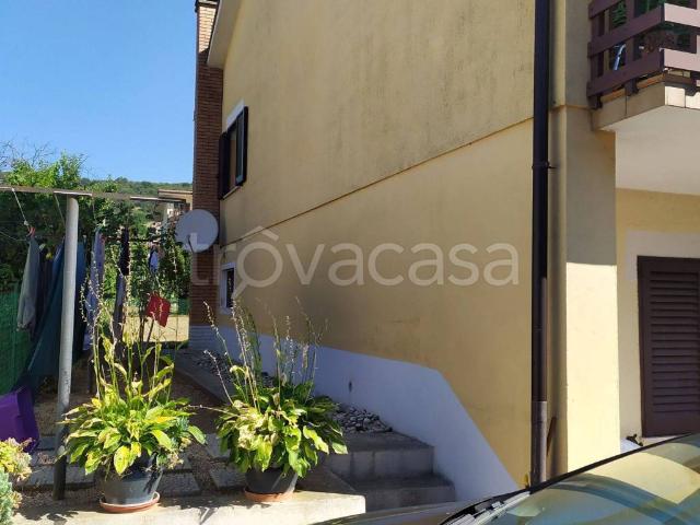 Appartamento in in affitto da privato a Pratella via Nazionale, 171, arredato, giardino, posto auto TrovaCasa