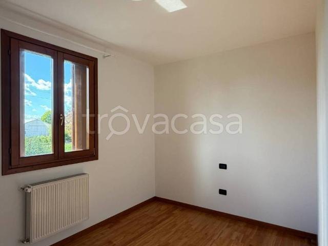 Appartamento in in affitto da privato a Pravisdomini via Roma, 1, arredato, box, terrazzo TrovaCasa